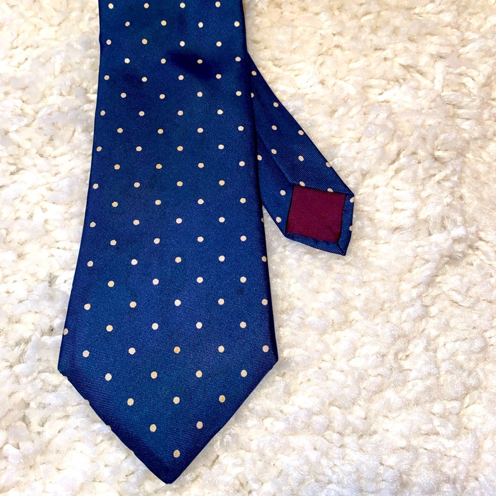 Men’s silk necktie